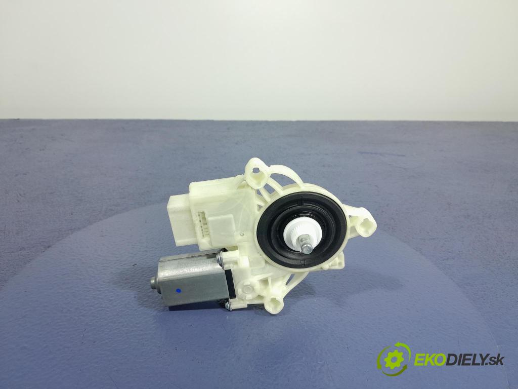 Bmw Seria 7 2022 mechanismus stahování Sklenka: před v pravo: 9463856