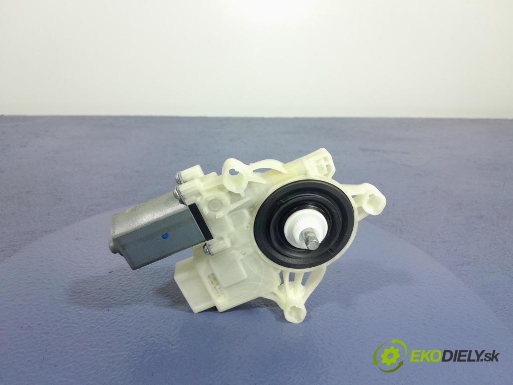 Bmw Seria 7 2022 mechanismus stahování Sklenka: před Levý: 9463855