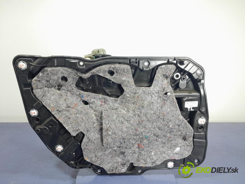 Bmw Seria 7 2022 mechanismus stahování Sklenka: Zad: Levý: 7485137