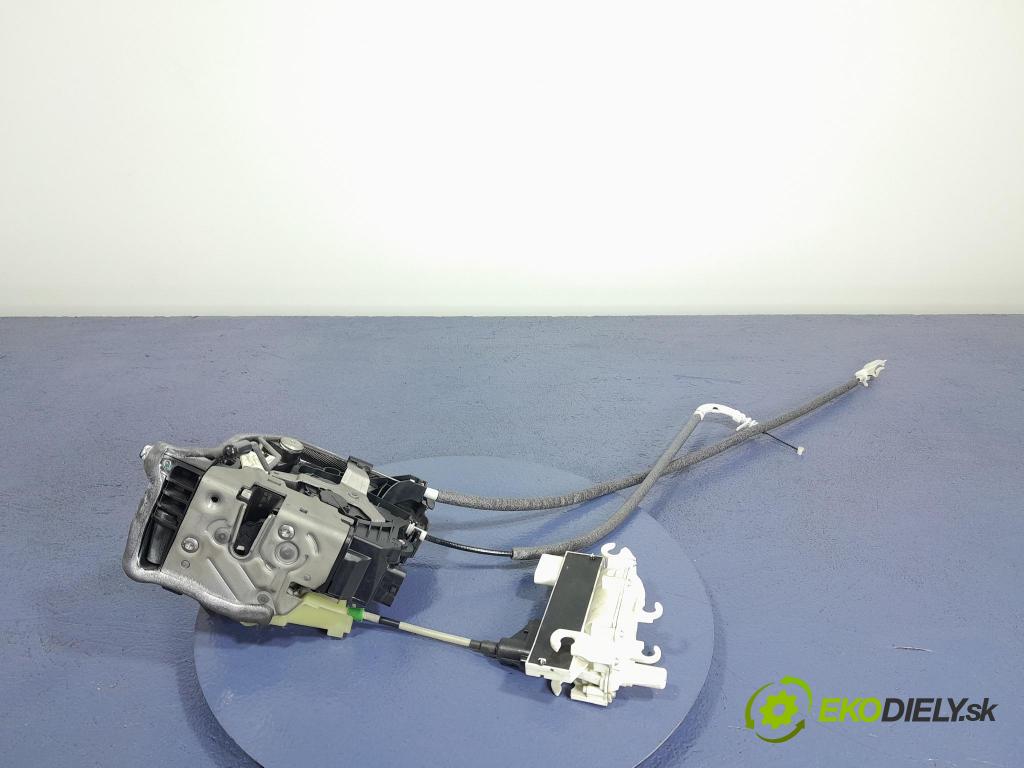 Bmw Seria 7 2022 zámek dveře před Levý: 7477699