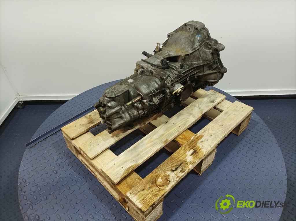 Audi A4 2004 prevodovka Manualna HFD