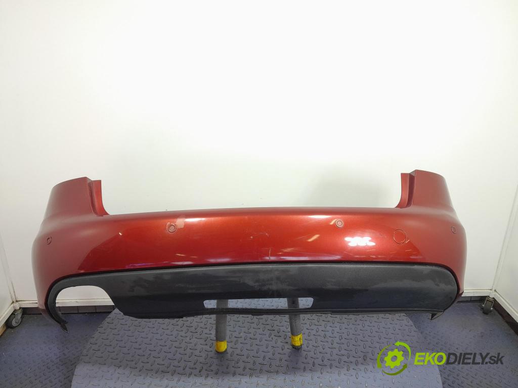 Audi A4 2008 nárazník Zad: 01