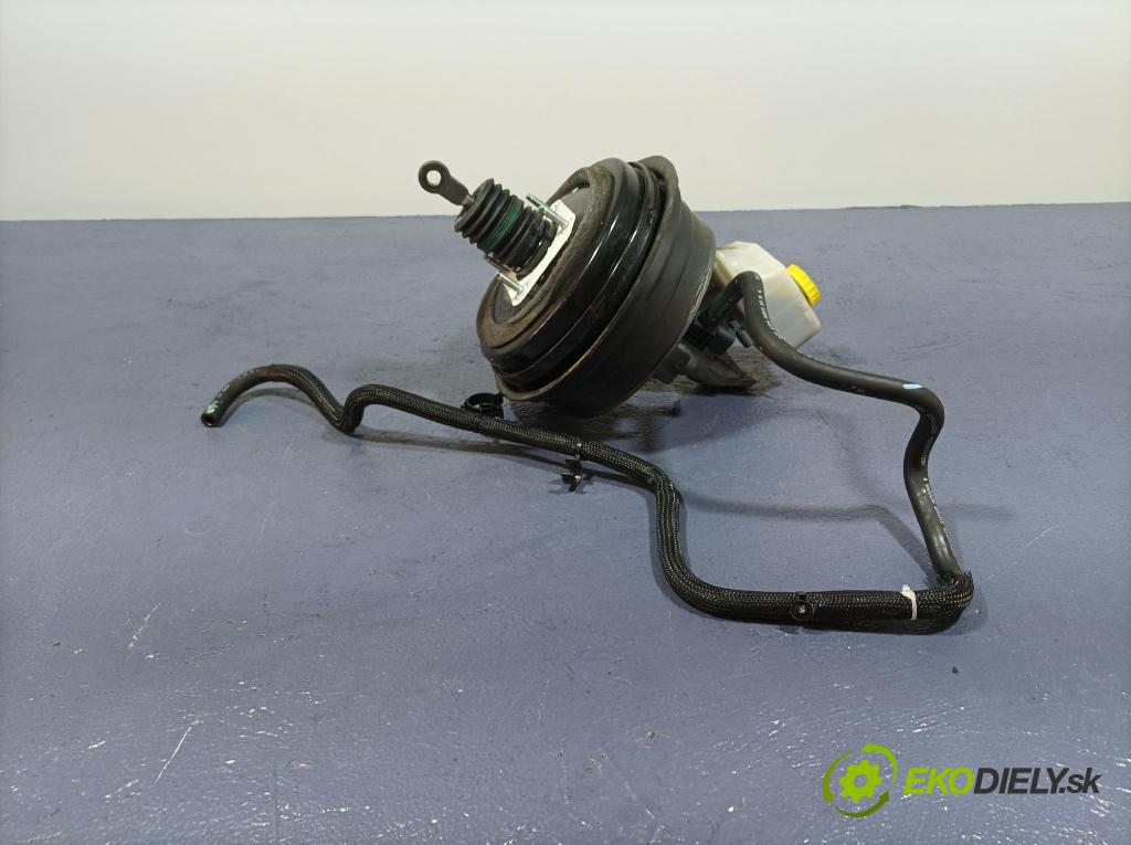 Jeep Grand cherokee 2013 servo Brzdní: P52124748AC