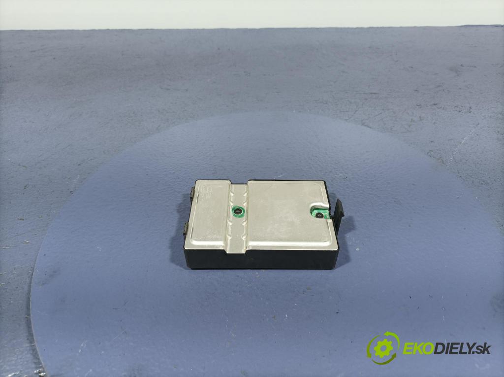 Jeep Grand cherokee 2013 řídící jednotka Sedačka: 05026633AL