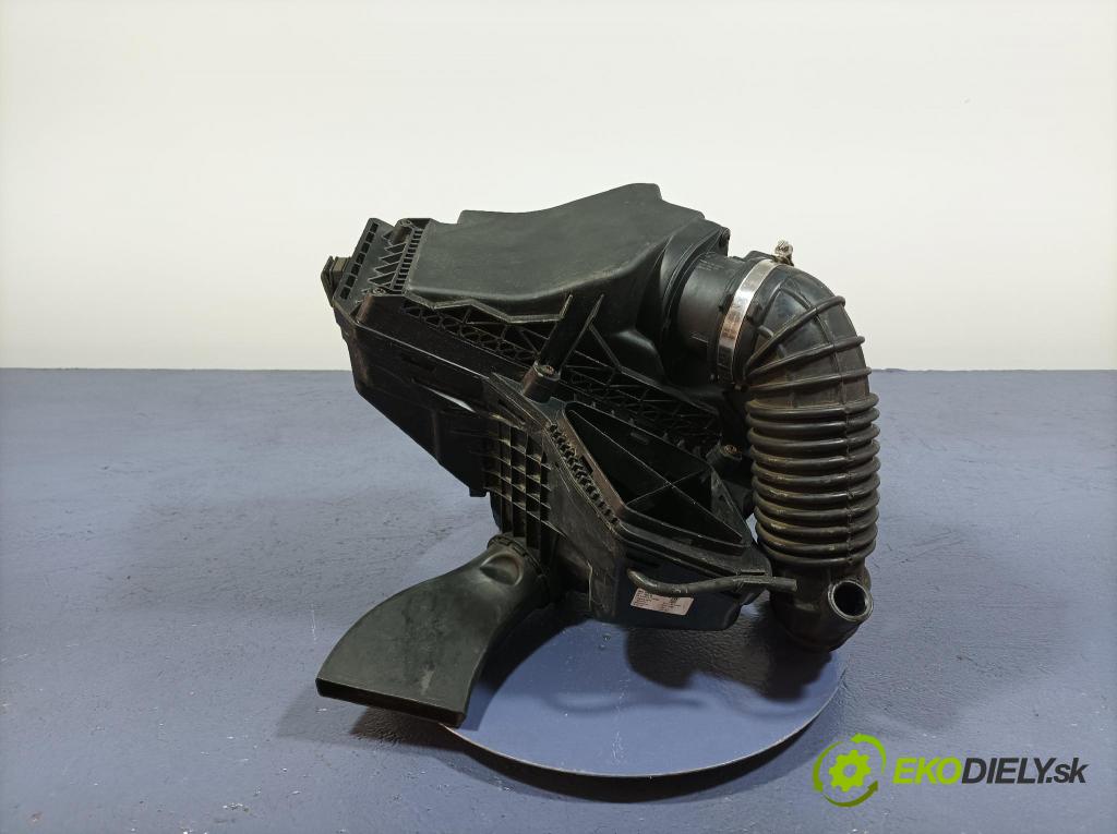 Audi A4 2008 obal Filtre: Vzduch: 8K0133835AC