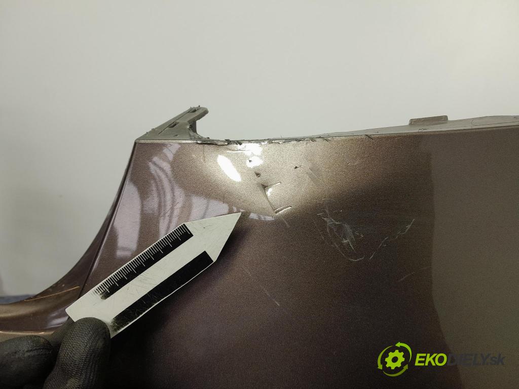 Bmw Seria 7 2022 nárazník zad 01