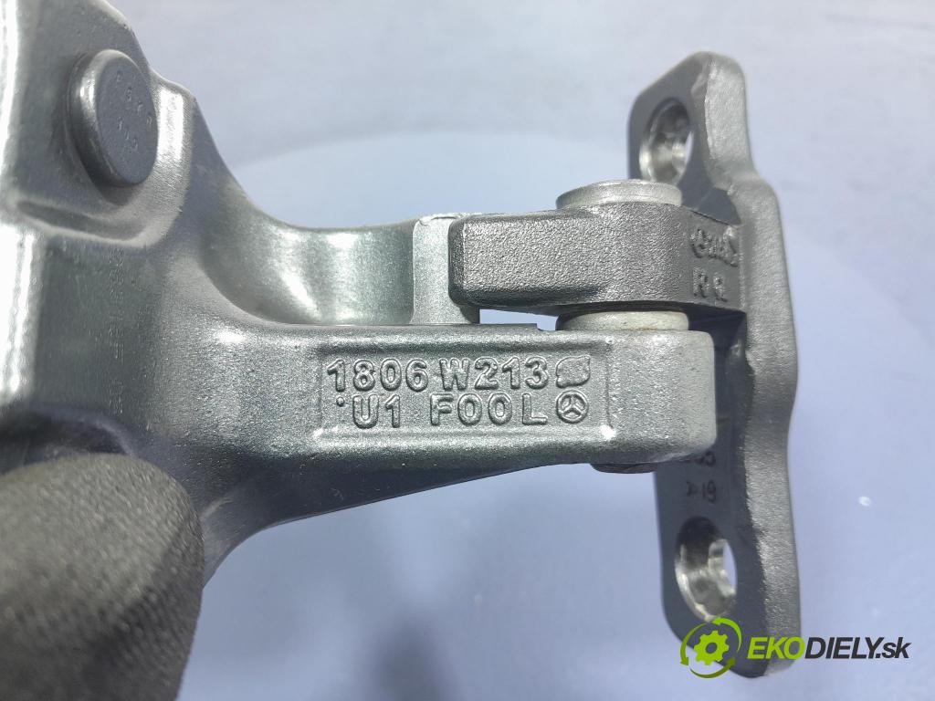 Mercedes Amg gt 2018 Závěs: dvere 01