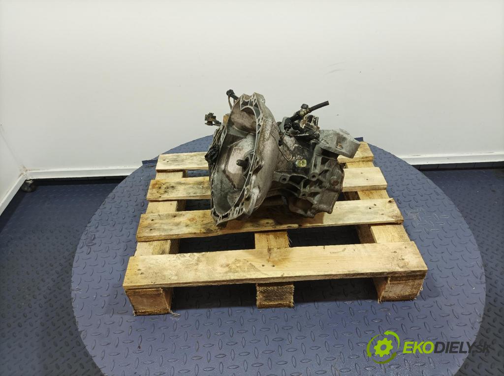 Opel Astra 2005 prevodovka Manualna F13C394