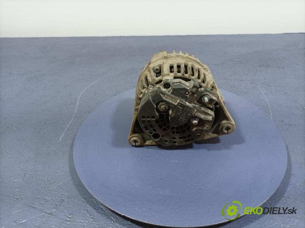 Opel Astra 2005 Alternator 55556068