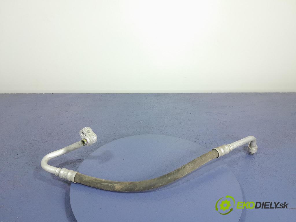 Vw Tiguan 2015 trubka Klimatizace: 5N0820721P