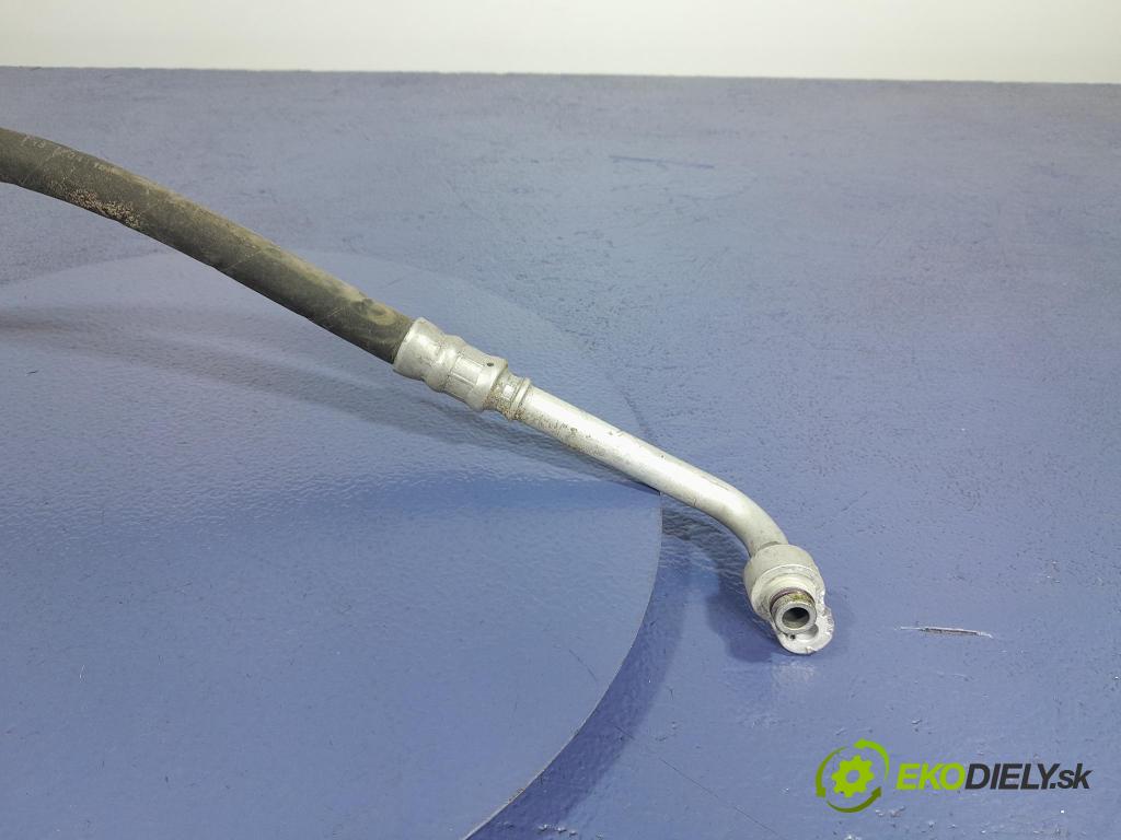 Vw Tiguan 2015 trubka Klimatizace: 5N0820721P