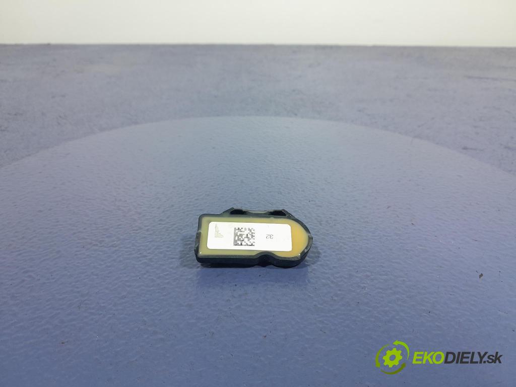 Vw Tiguan 2015 snímač Tlak Pneumatiky: 3AA907275B