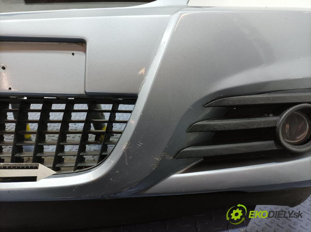 Opel Vectra 2006 nárazník před 01