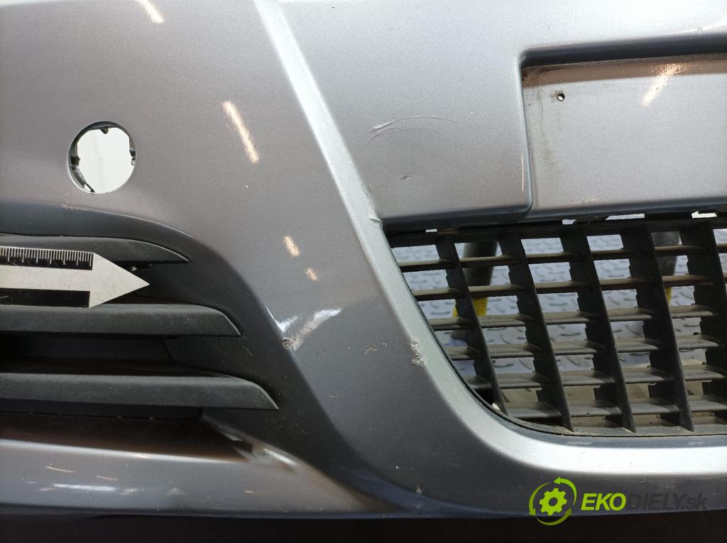 Opel Vectra 2006 nárazník před 01