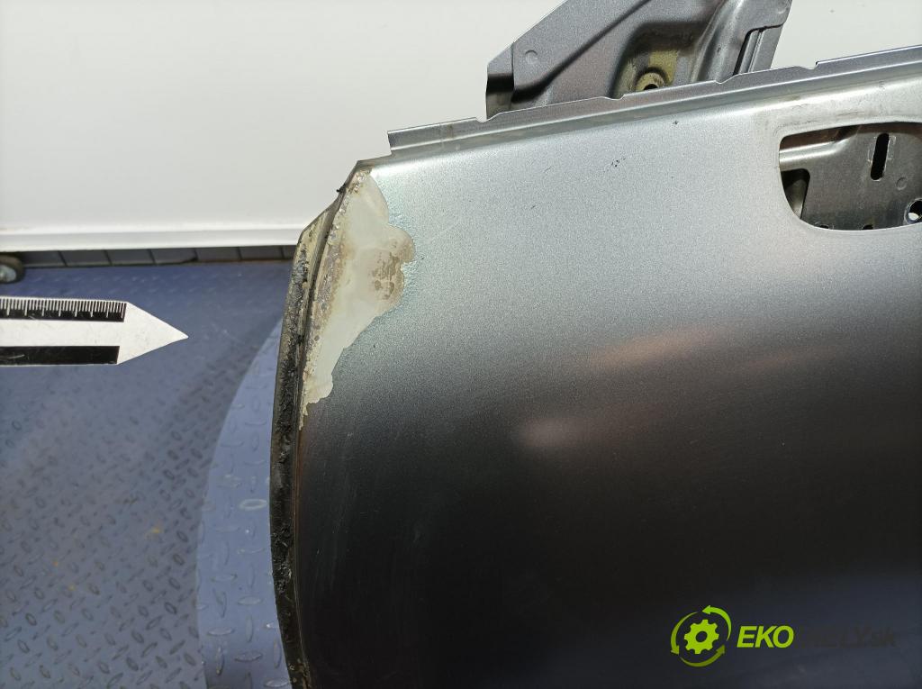 Mercedes Amg gt 2018 dvere Predné Vľavo: 01