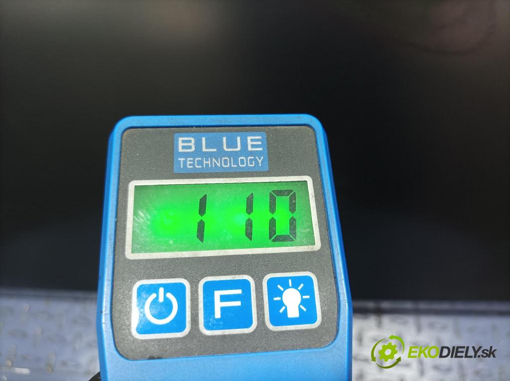 Mercedes Amg gt 2018 dvere Predné Vľavo: 01