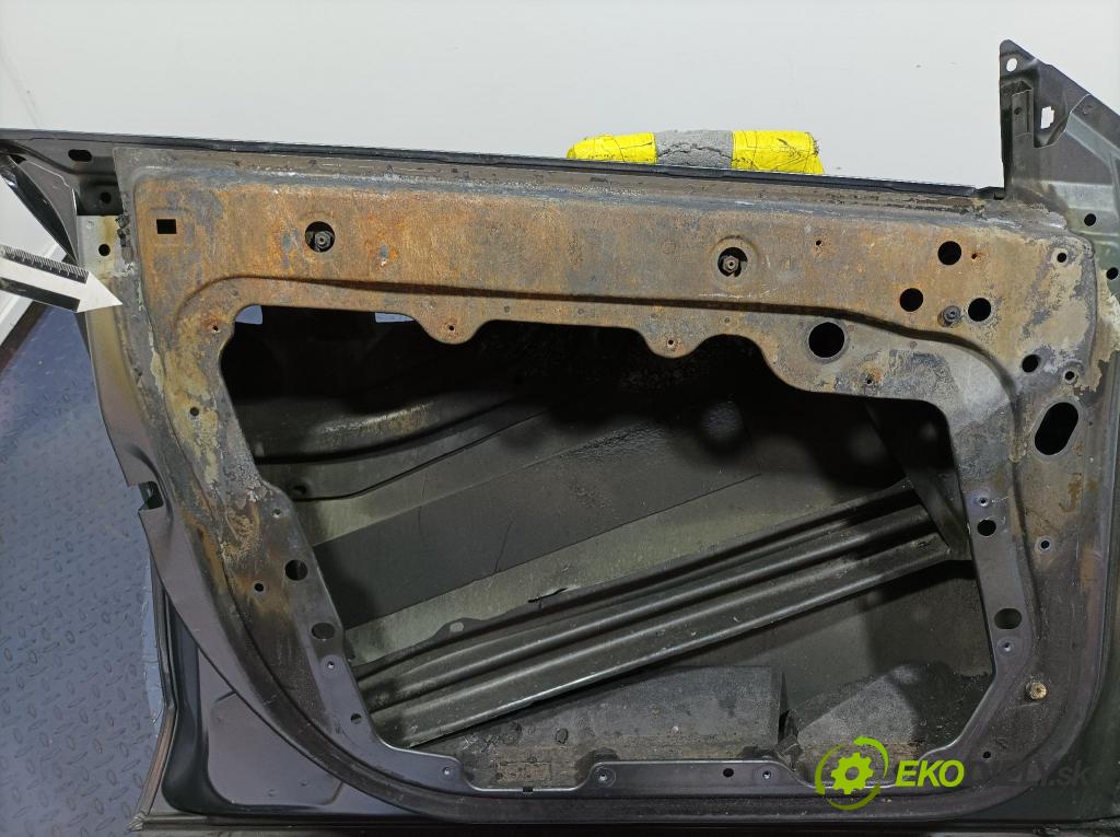 Mercedes Amg gt 2018 dvere Predné Vľavo: 01