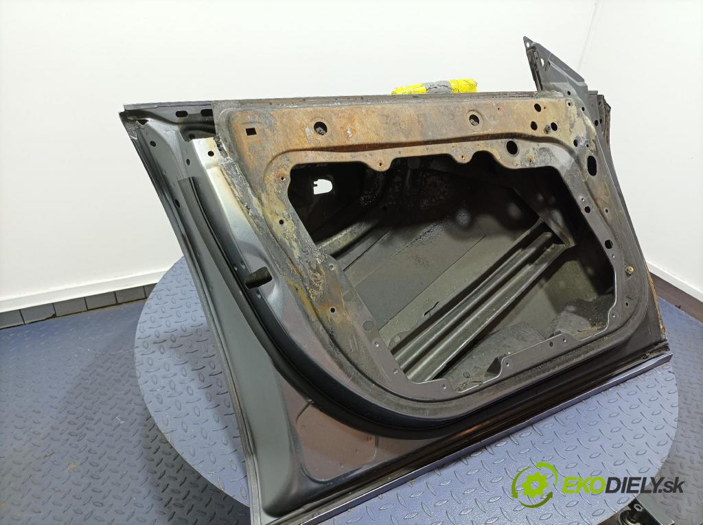 Mercedes Amg gt 2018 dvere Predné Vľavo: 01