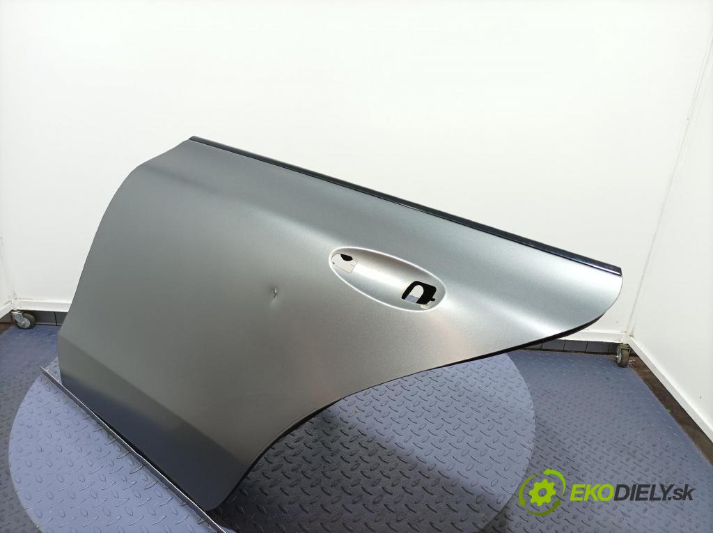 Mercedes Amg gt 2018 dvere zad Vľavo: 01