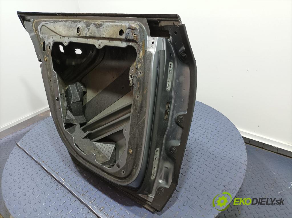 Mercedes Amg gt 2018 dvere zad Vľavo: 01