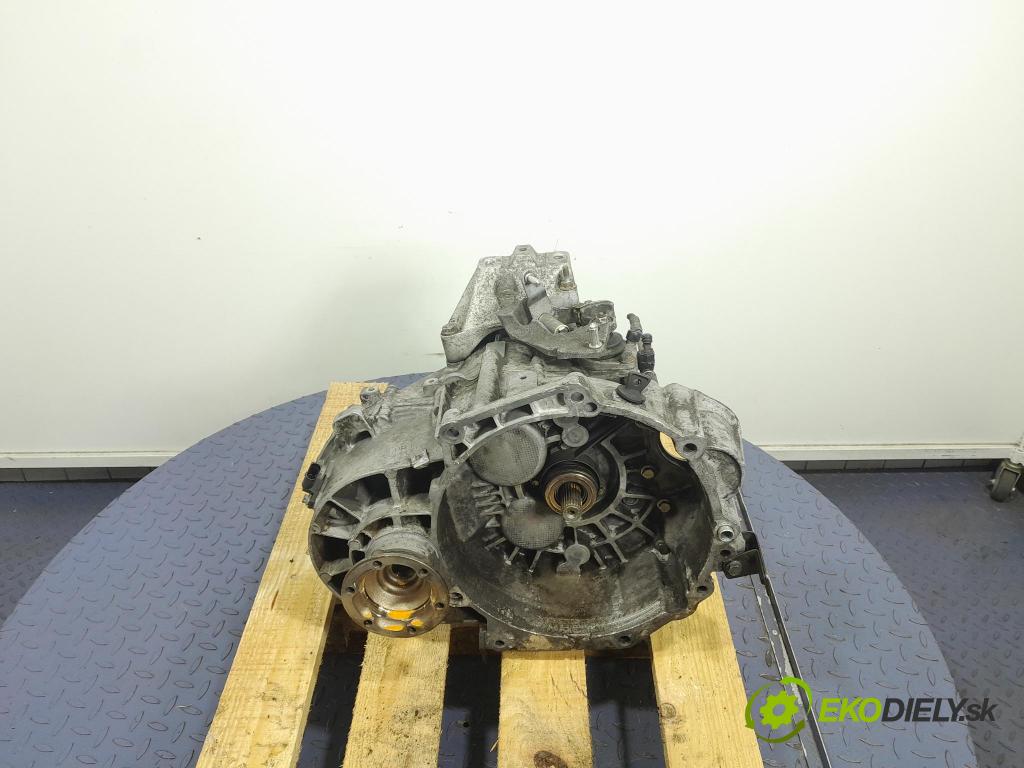 Seat Leon 2002 prevodovka Manualna EFF