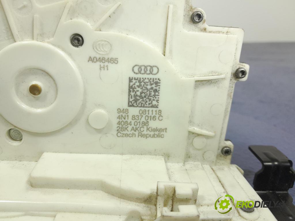 Audi A8 2019 zámek dveře před v pravo: 4N1837016C