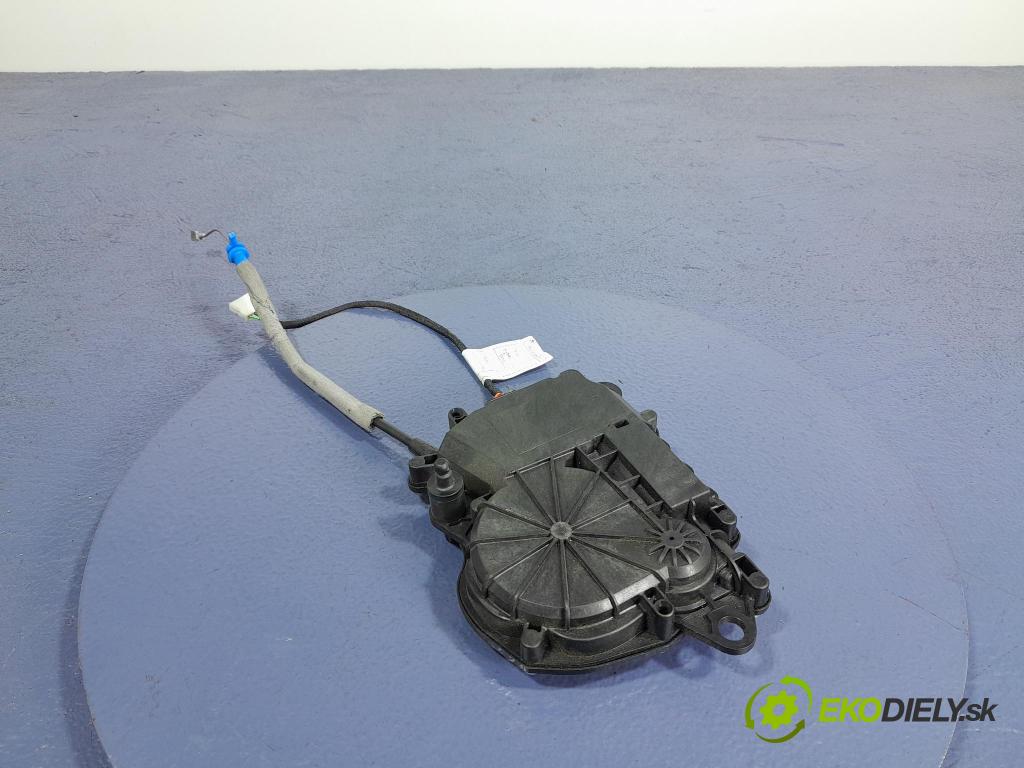 Bmw X5 2022 zámek Klapky: kufr 7441630