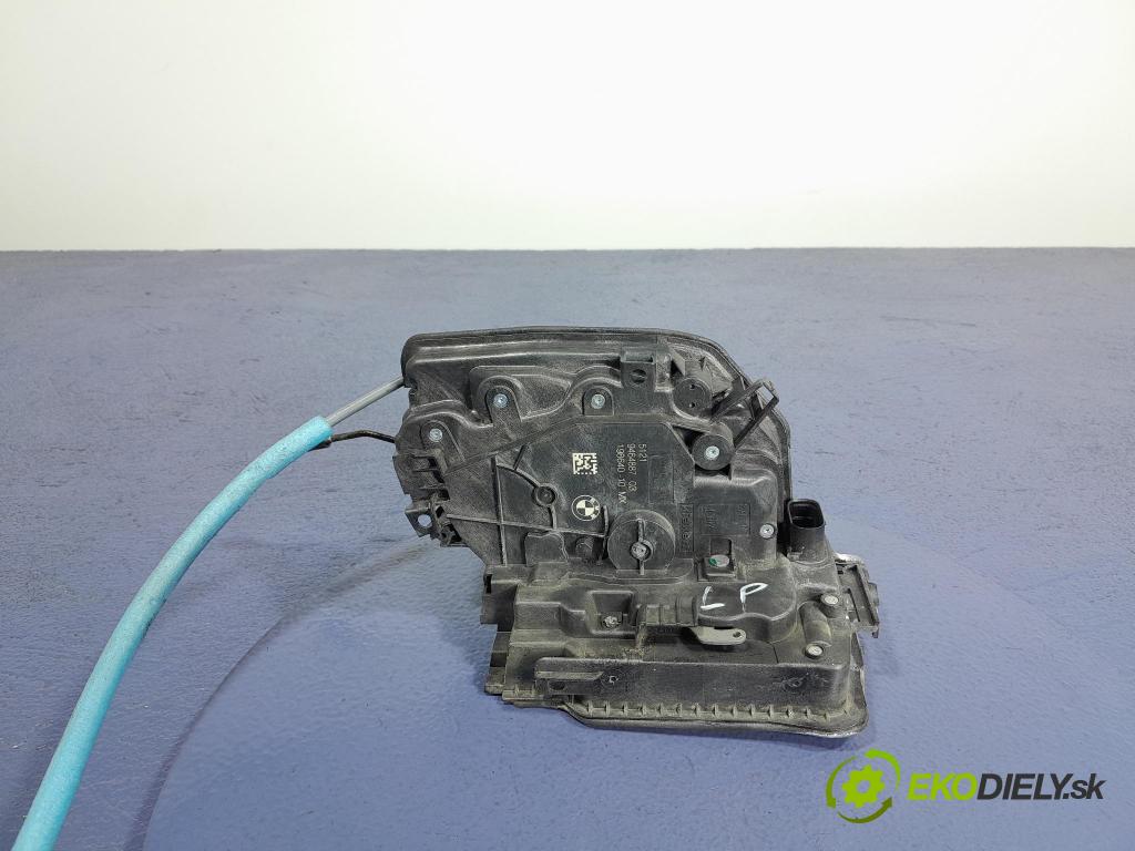 Bmw X5 2022 zámek dveře před Levý: 9464887
