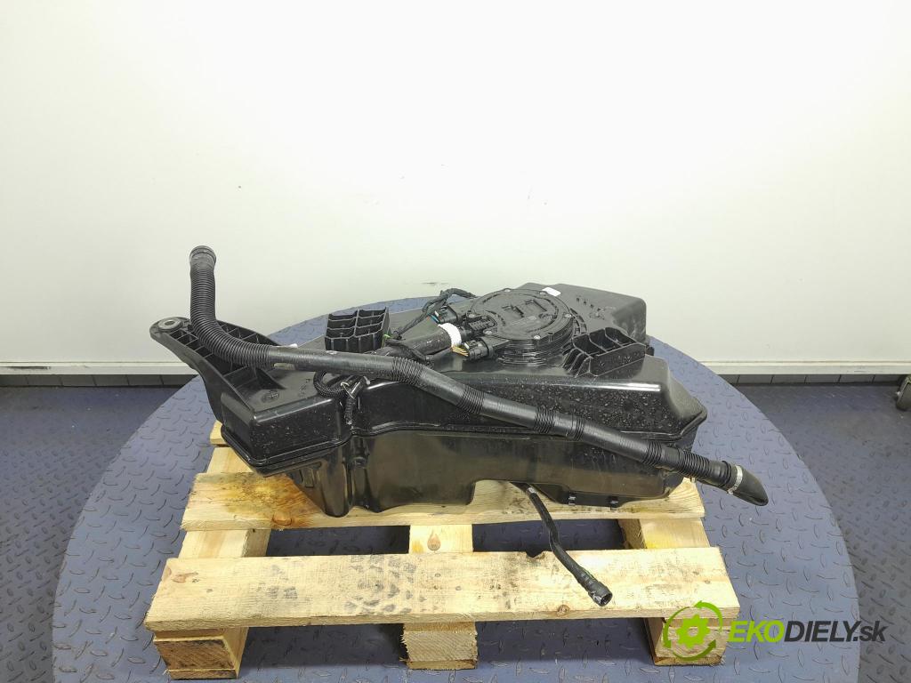 Bmw X5 2022 Nádrž: AdBlue 7440009