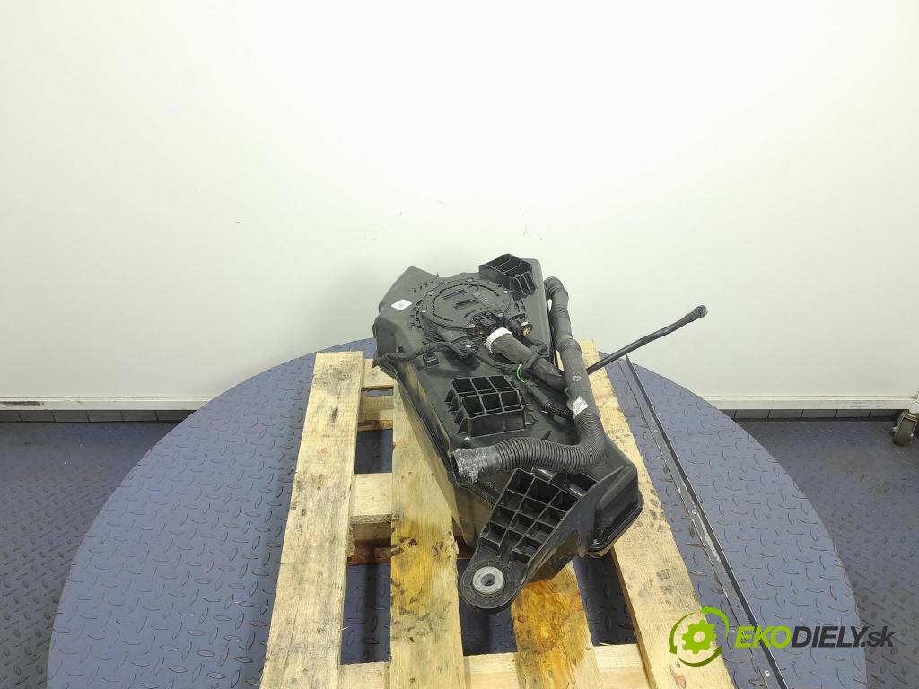 Bmw X5 2022 Nádrž: AdBlue 7440009