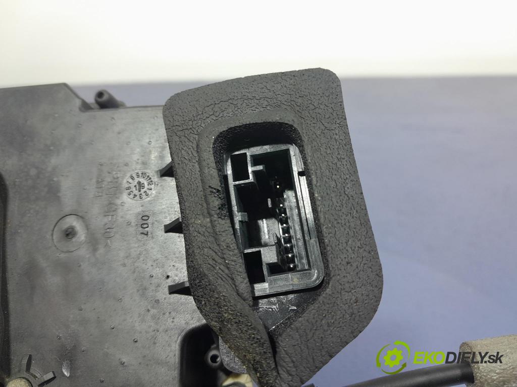 Audi A6 2020 zámek dveře před Levý: 4K1837015H