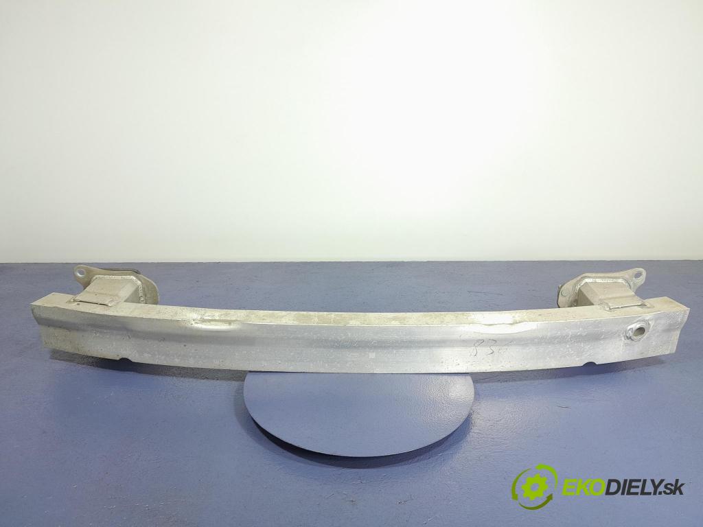 Audi A6 2020 výztuha narazník Zad: 4K0807309