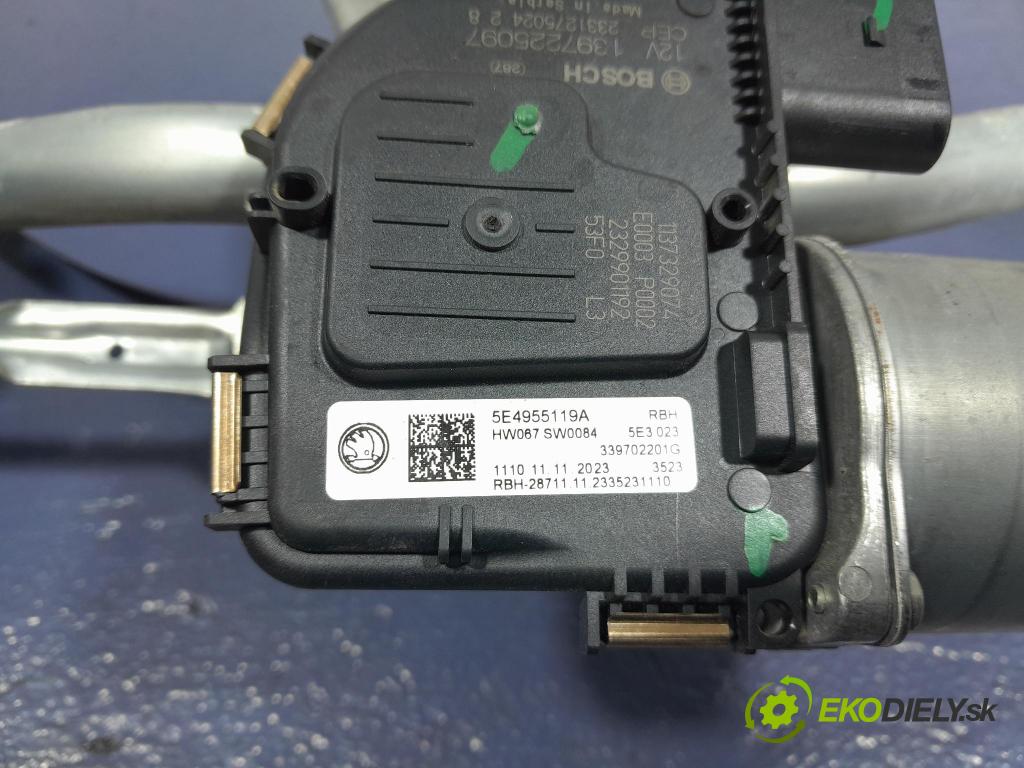 Skoda Octavia 2023 mechanismus motorek Stěrače: před 5E4955023A