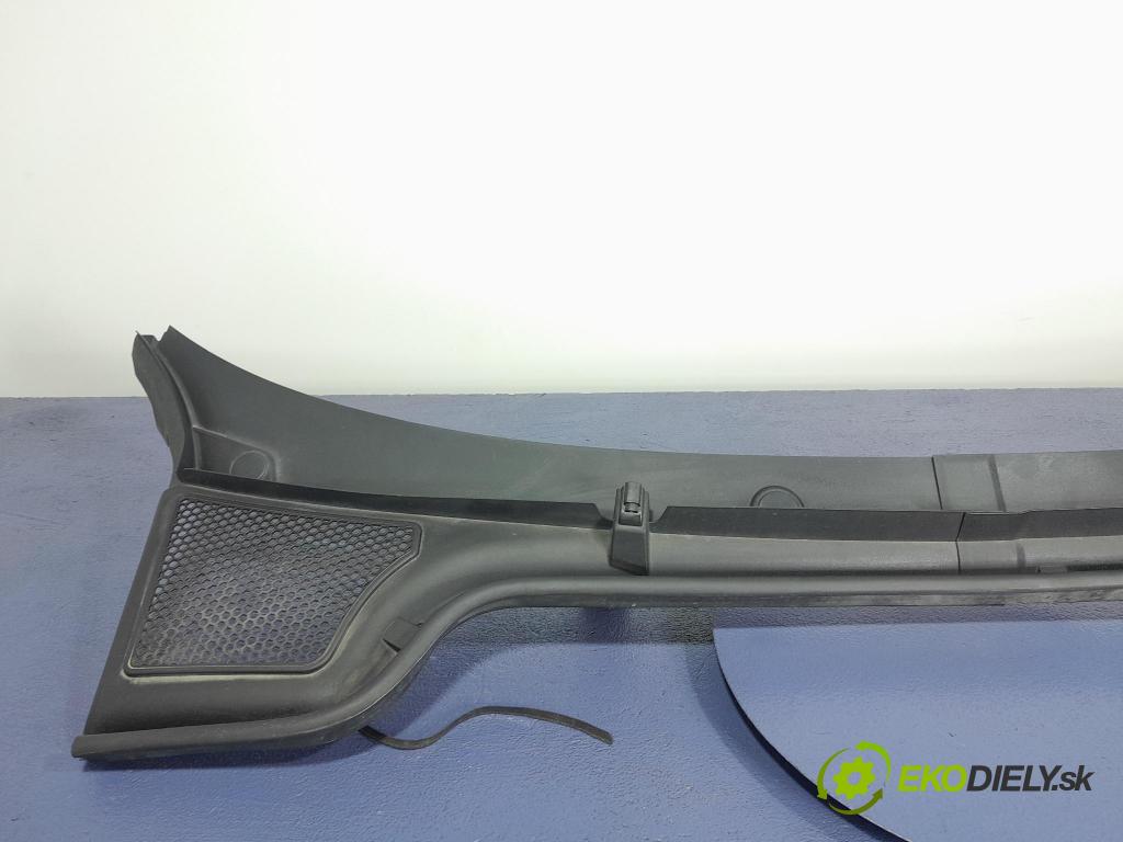 Skoda Octavia 2023 torpédo 5E3819415