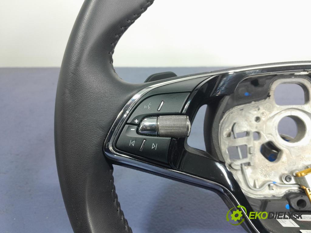 Skoda Octavia 2023 volant 5E3419093B