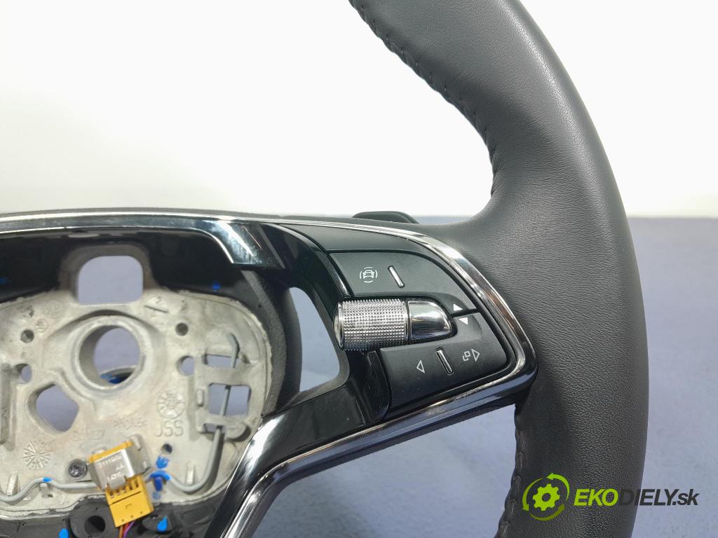 Skoda Octavia 2023 volant 5E3419093B