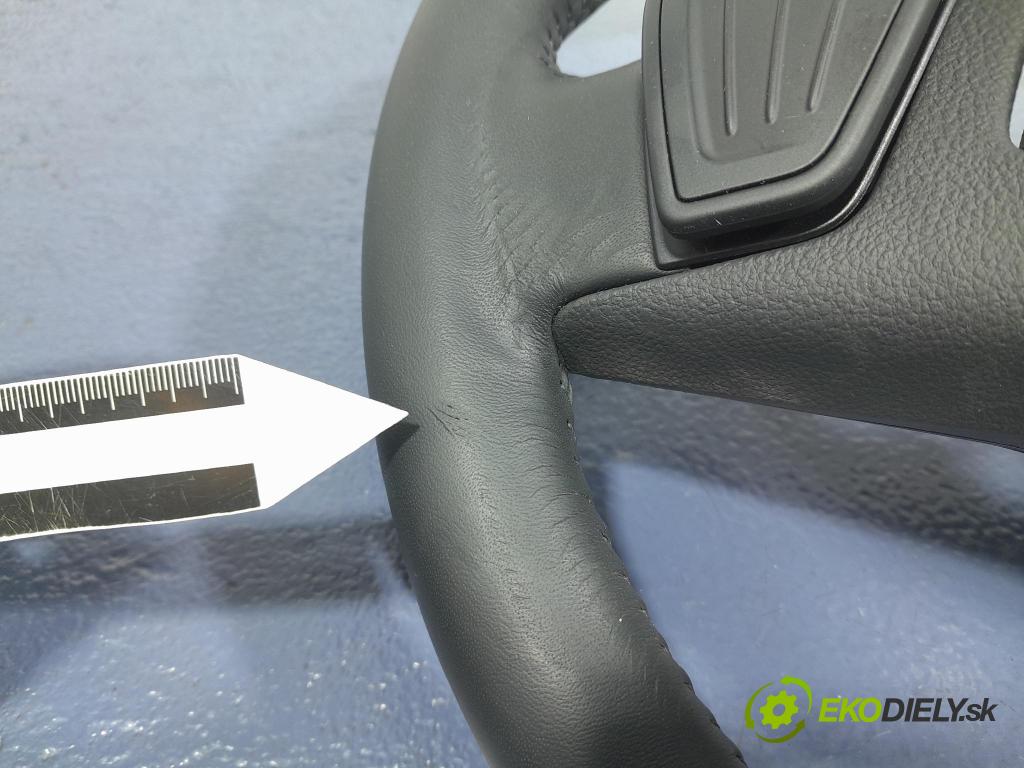 Skoda Octavia 2023 volant 5E3419093B