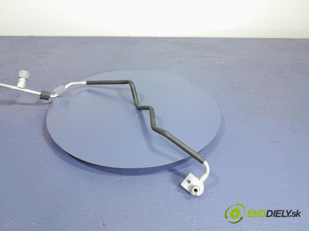 Audi A8 2019 rúrka Klimatizácia: 4N1816736A