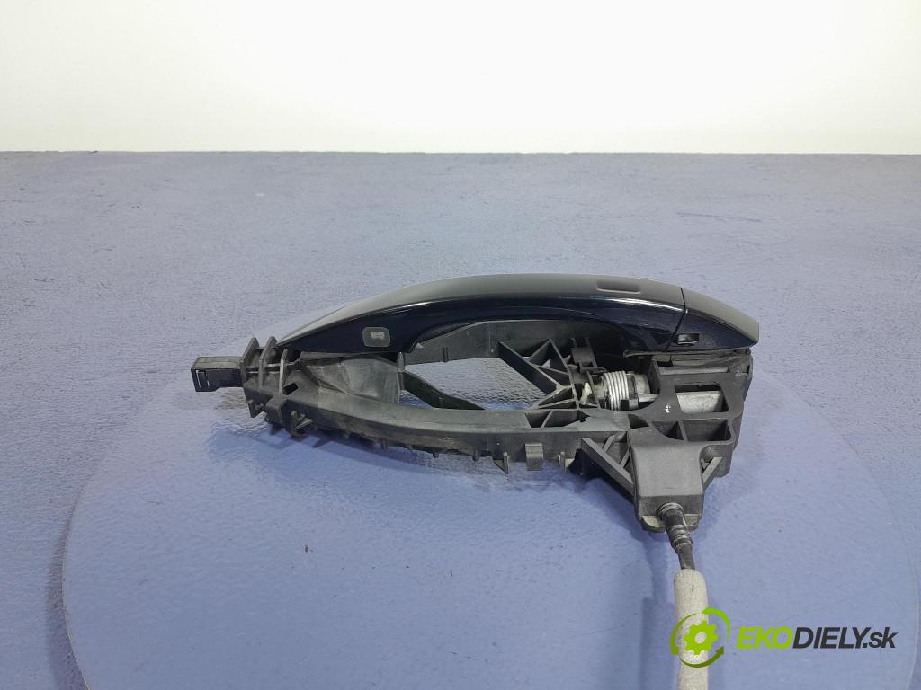 Audi A6 2020 klika Zad: Práva: 4N0837811B