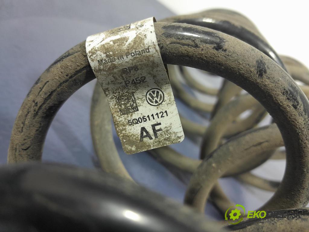 Skoda Octavia 2023 pružina zad 5Q0511121AF