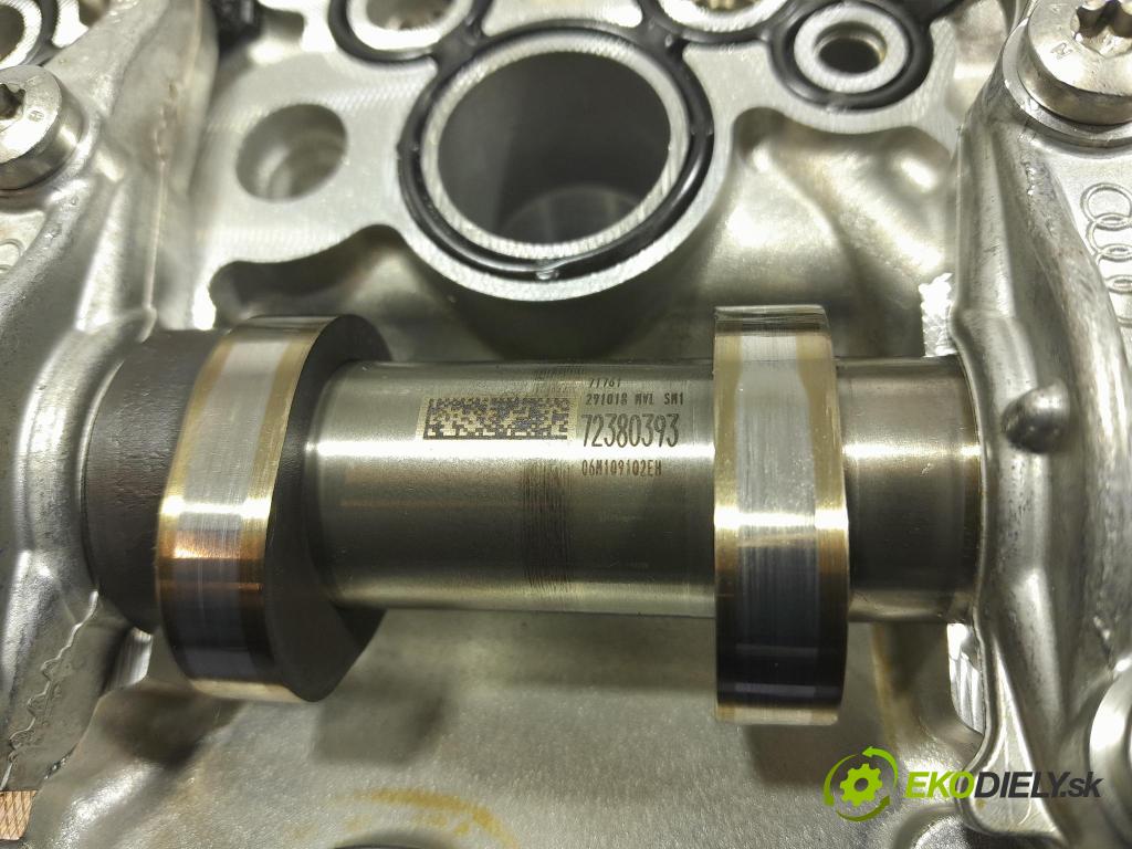 Audi A8 2019 kryt Ventily 06M103285S