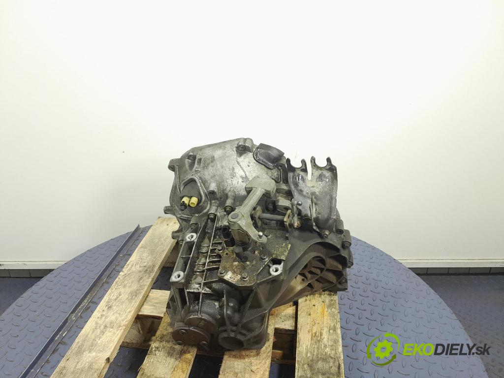 Ford C-max 2003 prevodovka Manualna 3M5R-7002-XA