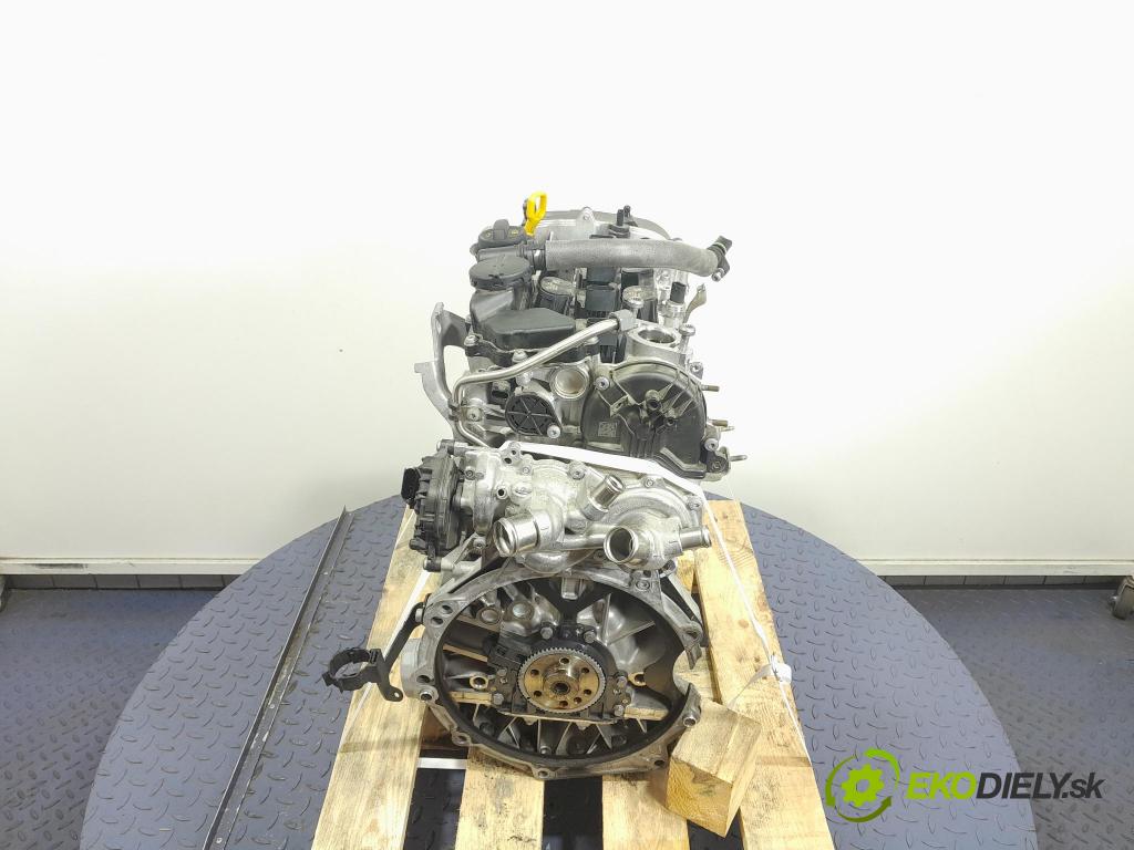 Skoda Octavia 2023 motor Benzín: DFY
