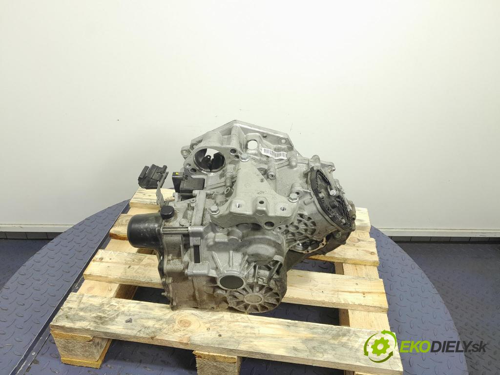Skoda Octavia 2023 prevodovka automatická UUF