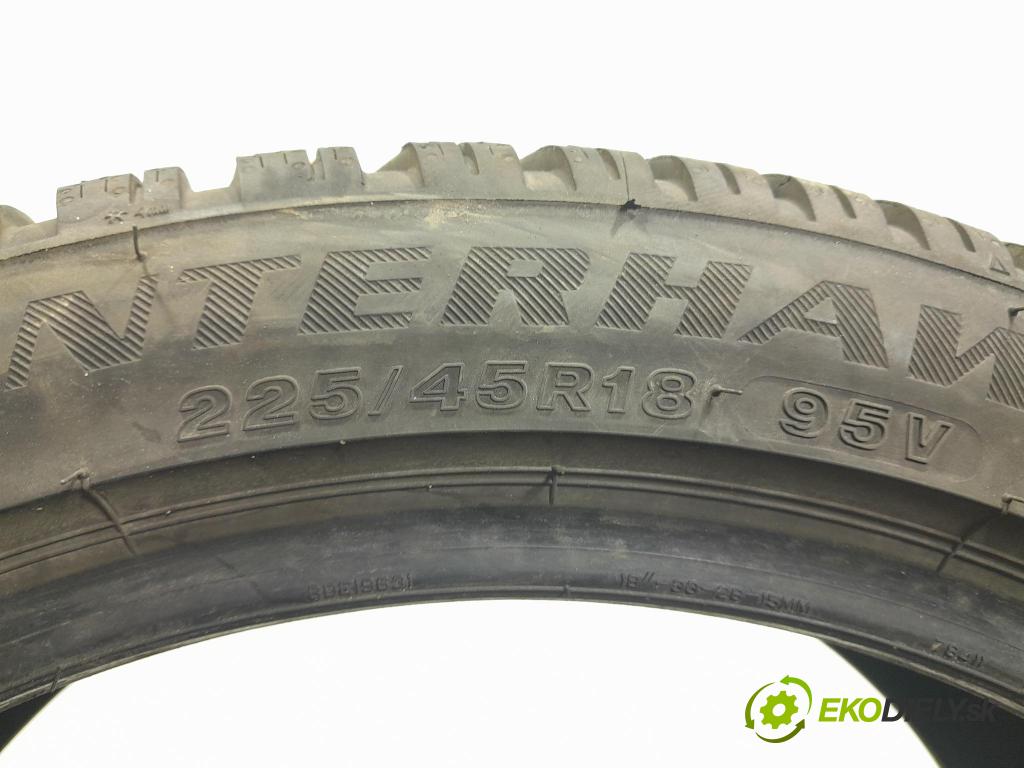 Skoda Octavia 2023 pneumatika ZIMA: 3286341807615