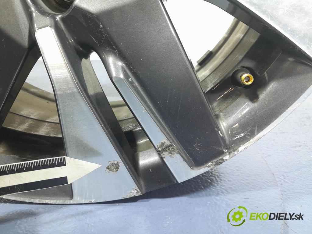 Peugeot 2008 2016 Ráfiky: Hlinikové: 9813836677