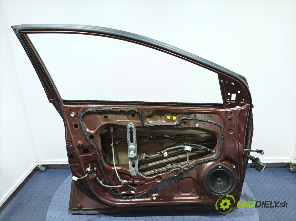 Honda Civic 2011 dvere Predné Vľavo: 01