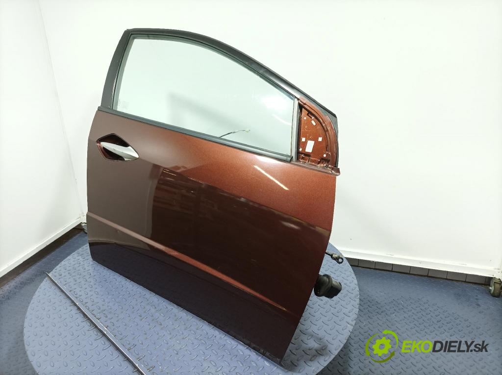 Honda Civic 2011 dvere Predné pravé 01