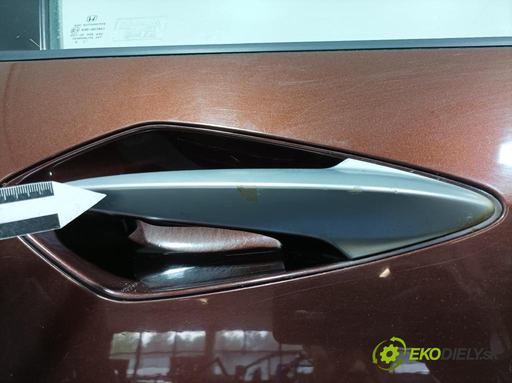 Honda Civic 2011 dvere Predné pravé 01