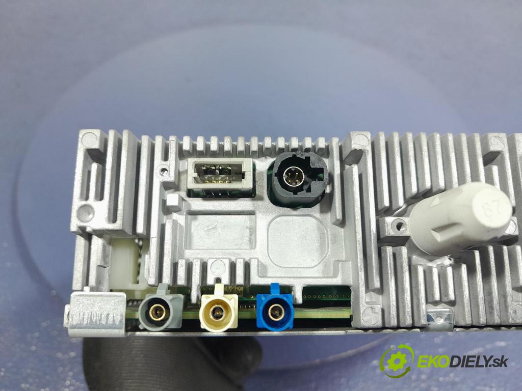 Peugeot 2008 2016 Radio I Navigácia: 9815356780